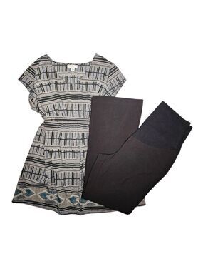 Stylish Black Pants and Patterned Top Set